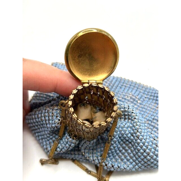 Vtg Antique Evening Purse Expandable Top Gold Mesh Beaded Beggars Bag Blue - Picture 11 of 14